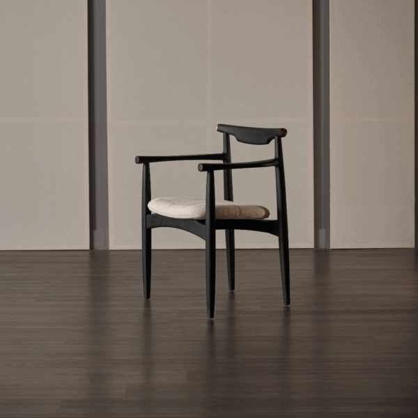 Buff Dining Chair - Ghế ăn gỗ sồi nhập khẩu phong cách Châu Âu