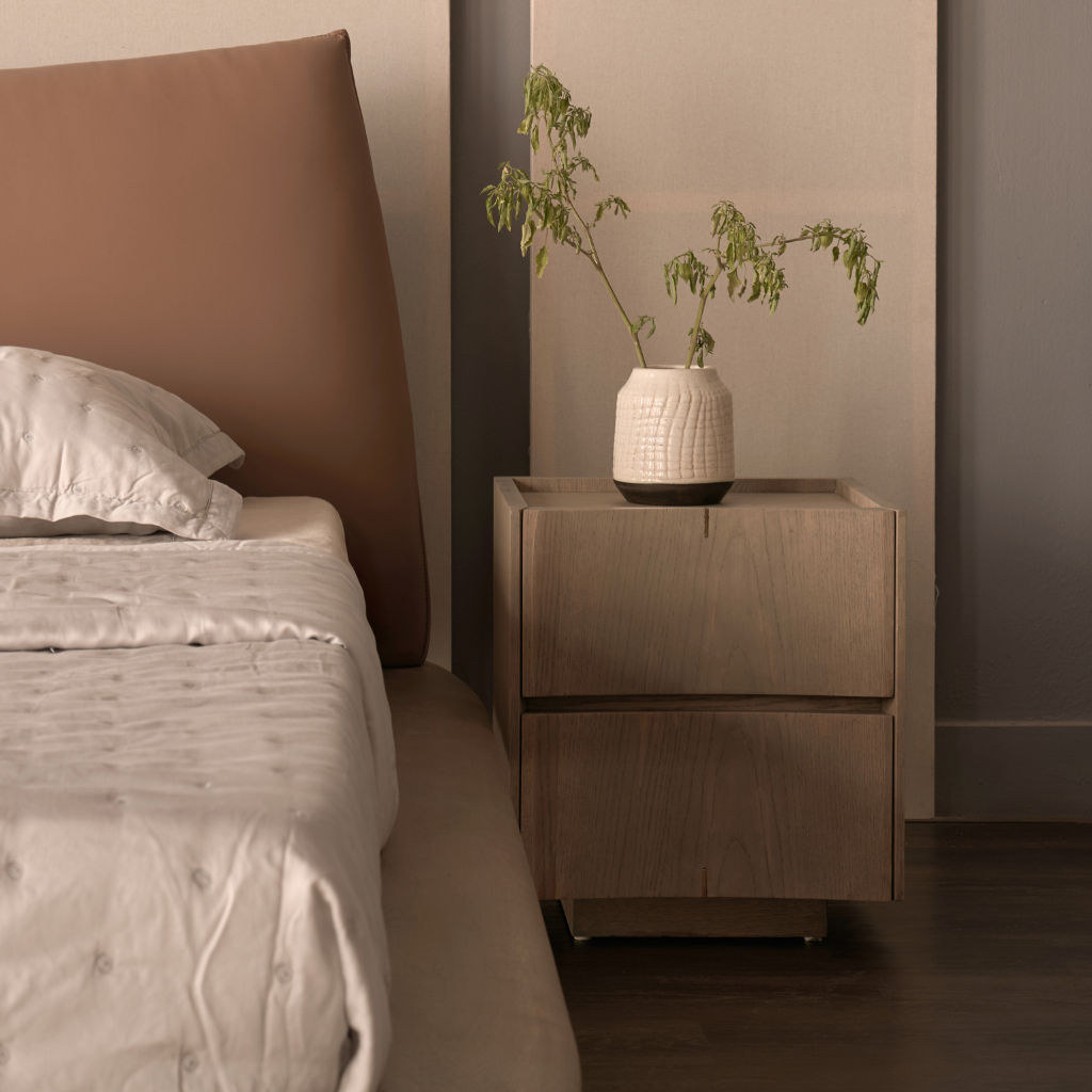 Sondoong Nightstand - Tủ đầu giường gỗ sồi phong cách Châu Âu